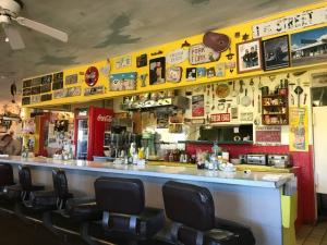 Yarnell Country Kitchen1